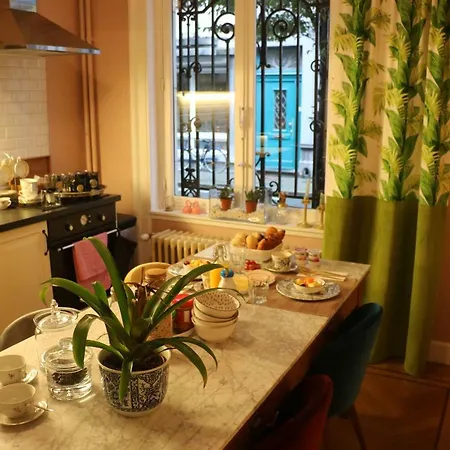 Bed & Breakfast Arthur And James Antwerp