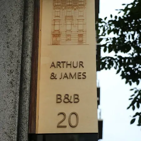 Bed & Breakfast Arthur And James Antwerp
